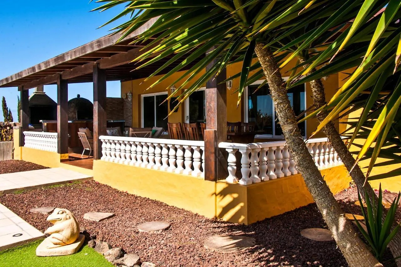 펜션 Cotillo Vistamalpei 빌라