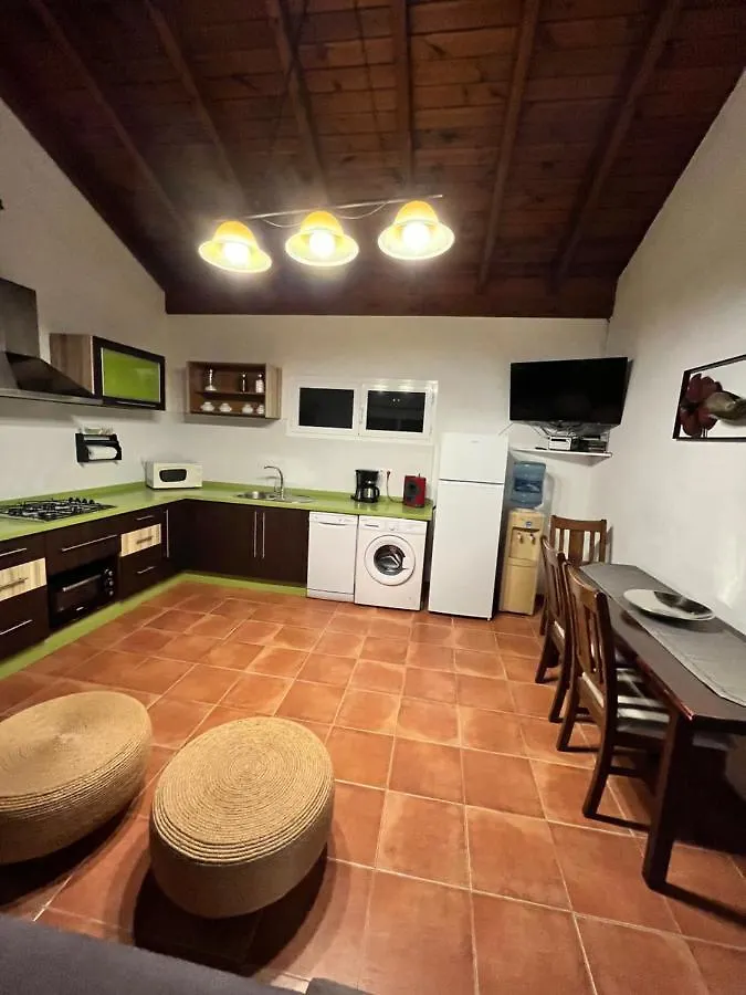 펜션 Cotillo Vistamalpei 빌라